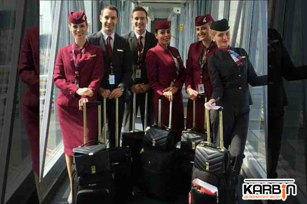 استخدام در کشور قطر به خصوص در شرکت هواپیمایی این کشور به دلیل مزایای بالا، متقاضیان زیادی هم دارد که تعداد زیادی از آن‌ها، علاقه‌مندان به این شغل از دیگر کشورها هستند